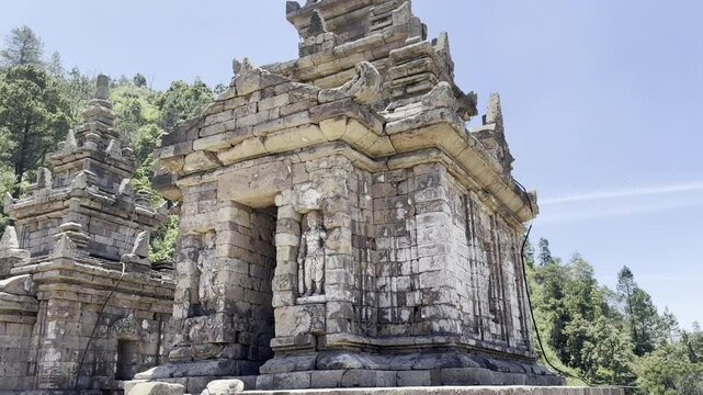 Temple video using the tilt-up method.