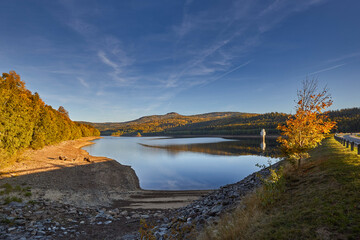 Trinkwassertalsperre Frauenau im Herbst