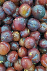 Red Plum stack in market