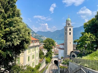 Blick auf die Kathedrale San Lorenzo in Lugano