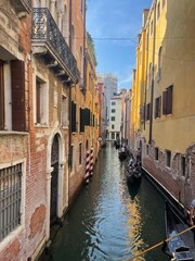 Idyllischer Kanal in Venedig