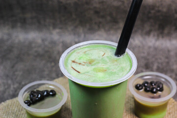 Green tea latte with bubble