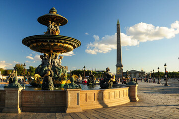Fototapeta premium Paris, Ille de France, France. September 16, 2024: Fountain and Obelisk at Place de la Concorde, Paris on a sunny day