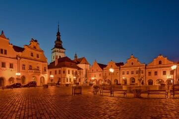 Fototapeta premium Night view of Masaryk Square in Pelhrimov