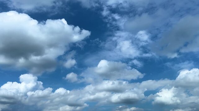 파란 하늘 구름 타임랩스