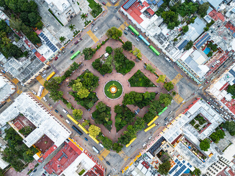 Aerial View of Parque Principal Francisco Cant&oacute;n Rosado, City Center of Valladolid, Yucatan, Mexiko