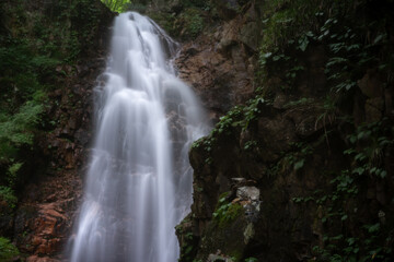 豪快な滝　乗政大滝