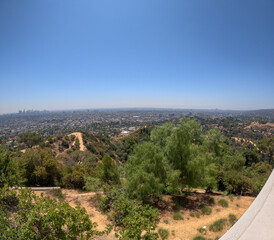 Fototapeta premium Los Angeles, California, USA, August, 2024: The Griffith Observatory is an observatory in Los Angeles, California on the south-facing slope of Mount Hollywood in Griffith Park.