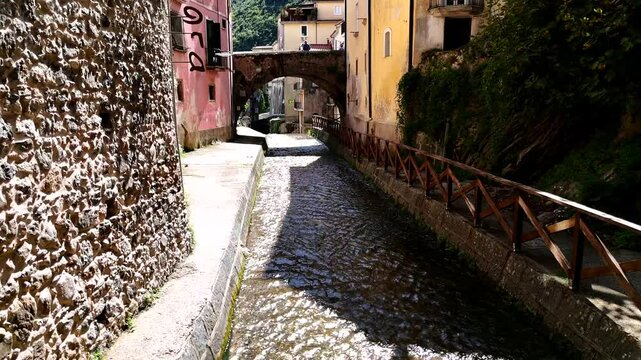 Il fiume Tenza che attraversa la cittadina di "Campagna" in provincia di Salerno.
Vista aerea dell'antico Borgo di Campagna, citta del sud Italia.
