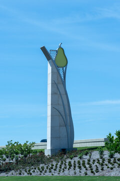 One of the pear sculptures along State Highway 288 in Pearland, TX, USA. 