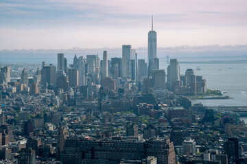 Obraz premium Photos of New York City's skyline and dense buildings. Beautiful architecture and skyline example photos for urban landscapes