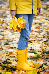 girl in yellow rubber