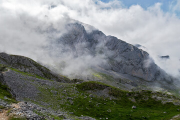 Montes Asturianos