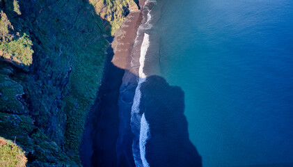 Imagen aérea de La Playa de Nogales en Puntallana, La Palma.