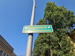 Eingangsschild zu Köpenick - Oberschöneweide in Berlin 