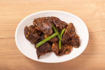 鶏レバー　スタミナ揚げ（にんにく醤油）