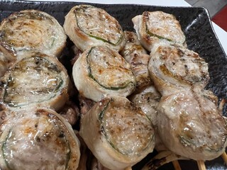 福岡・久留米名物の焼きとん・豚肉のしそ巻き
