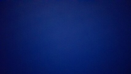 Photos of colored objects taken using a bokeh lens produce grainy blur noise blue gradations