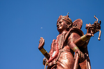 Statue