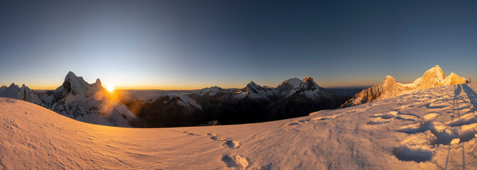 sunrise in the mountains