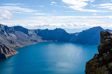 Obraz premium lake and mountains