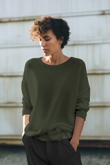 Obraz premium Women's green sweaters, winter fashion