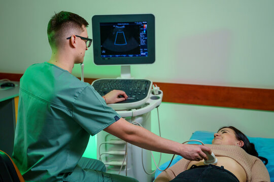 รูปภาพEchogram – เลือกดูภาพถ่ายสต็อก เวกเตอร์ และวิดีโอ26,733 | Adobe Stock