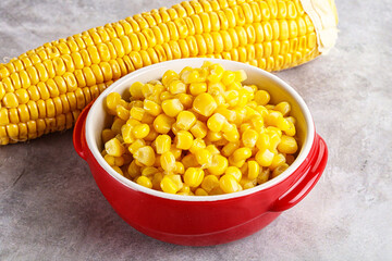 Marinated corn in the bowl