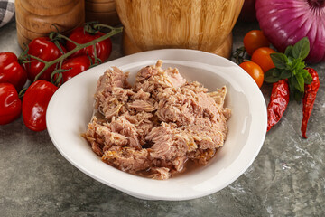 Canned tuna fish for salad