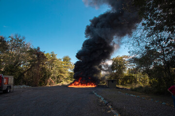carretera en fuego