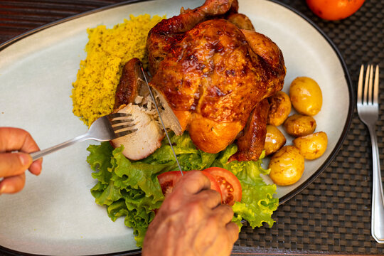 frango assado cortado