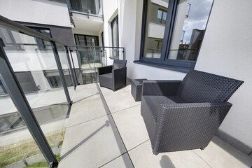 Balkon w nowoczesnym apartamencie © arteffect.pl