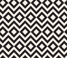 Vector seamless pattern. Repeating geometric elements. Stylish monochrome background design.