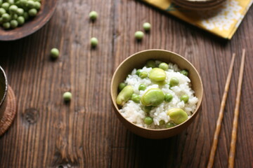和食　日本の家庭料理　えんどうと空豆の豆ご飯　Japanese Home Cuisine, Japanese Food, Bean Rice with Endo and Fava Beans