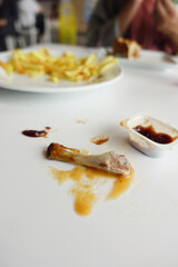 Spilled sauce and a messy table at the restaurant highlighted its cleanliness problems