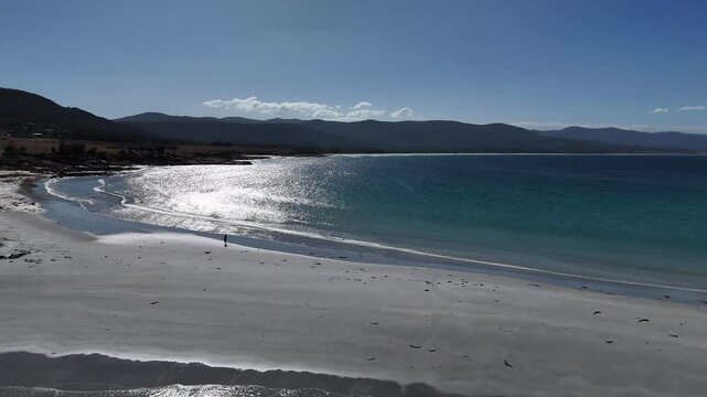 4K60 Beautiful DIamond Island in Tasmania Australia, Epic Beach Scene