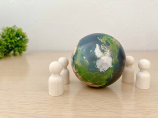 地球　エコ　人形　環境