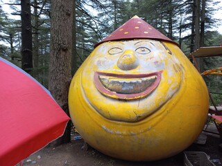 mascot in patnitop park 