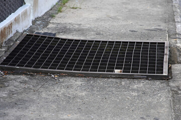 iron trench cover trenches