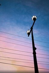Obraz premium old lamp post and the twilight sky