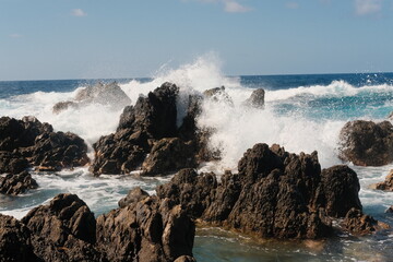 Obraz premium Porto Moniz Natural Swimming Pools waves with rocks