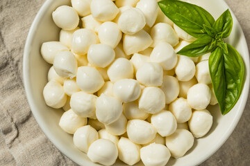 Organic White Mozzarella Pearls Cheese