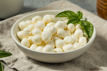 Organic White Mozzarella Pearls Cheese