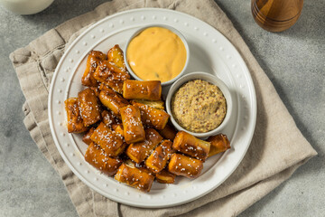 Warm Buttery Soft Pretzel Bites