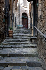 Gasse zur Burg in Bolsena