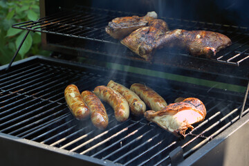 Barbecue Grill, Hähnchenschenkel