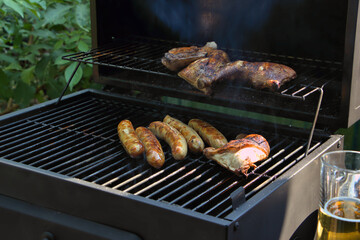 Barbecue Grill, Hähnchenschenkel