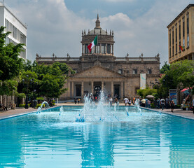 Instituto Cultural Cabañas, museo cabañas, fuentes de los danzantes, plaza de iberoamerica
