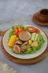 Healthy food photo of delicious and delicious vegetable salad. This salad is good for health