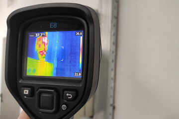 Inspection with a building thermal imager. Industrial thermal imager.